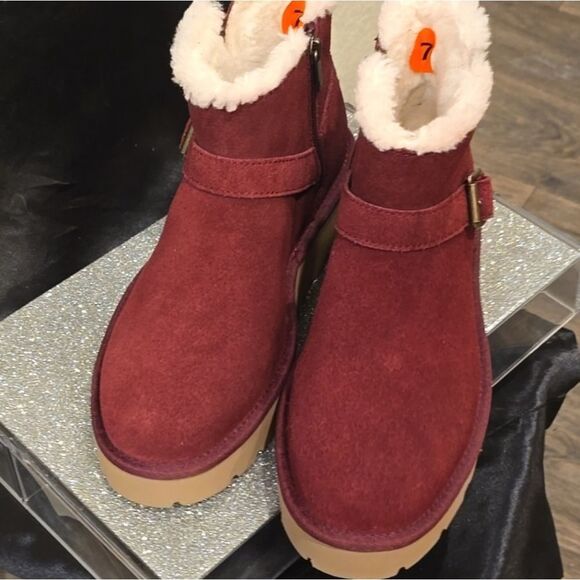 Koolaburra By Ugg Kelissa Mini Ankle Boots- Windsor Wine - Picture 8 of 10